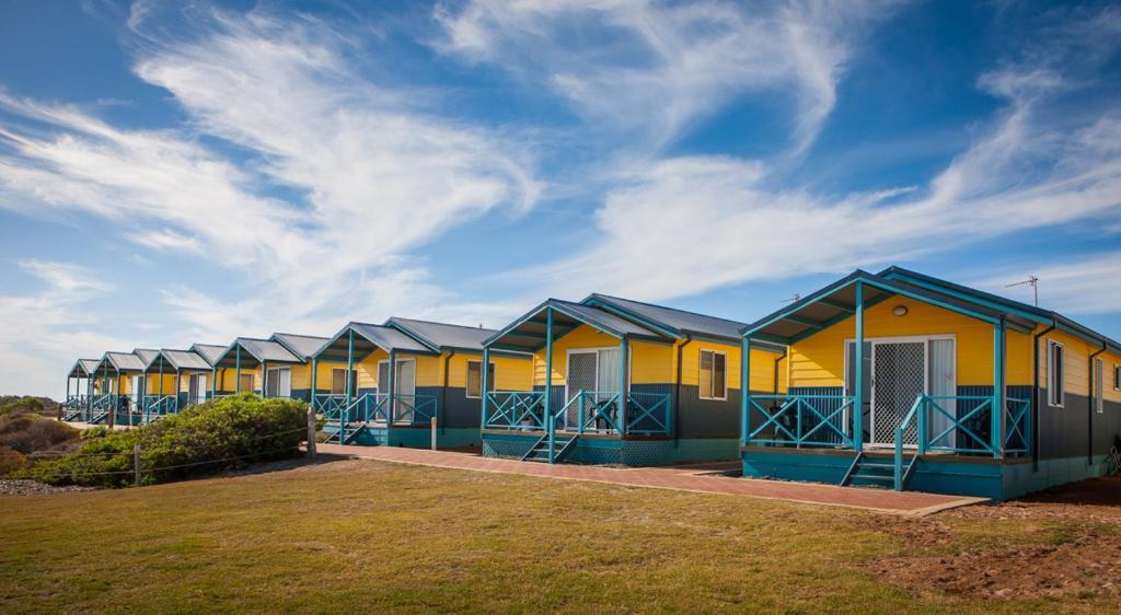 Готель Dongara Tourist Park Port Denison Екстер'єр фото